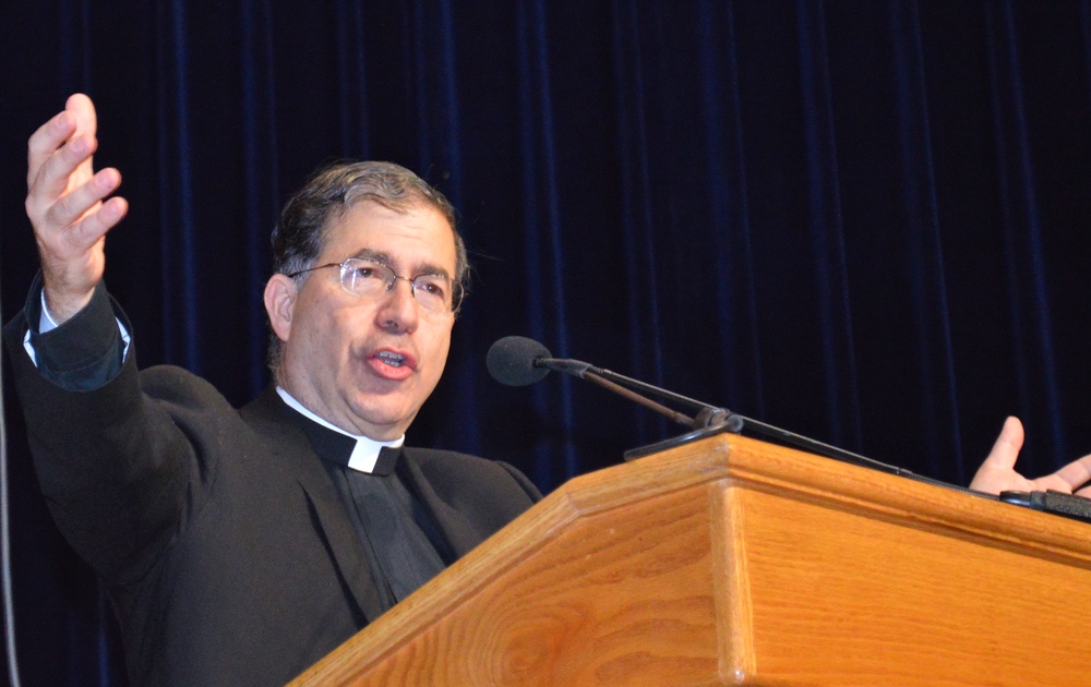 Say NO to Pope Francis removing pro-life hero Fr. Frank Pavone from priesthood - LifeSite