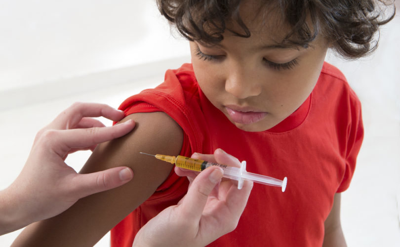 Berater der FDA: Der einzige Weg, um herauszufinden, ob COVID-Impfungen für Kinder sicher sind, besteht darin, ihnen den Impfstoff zu verabreichen